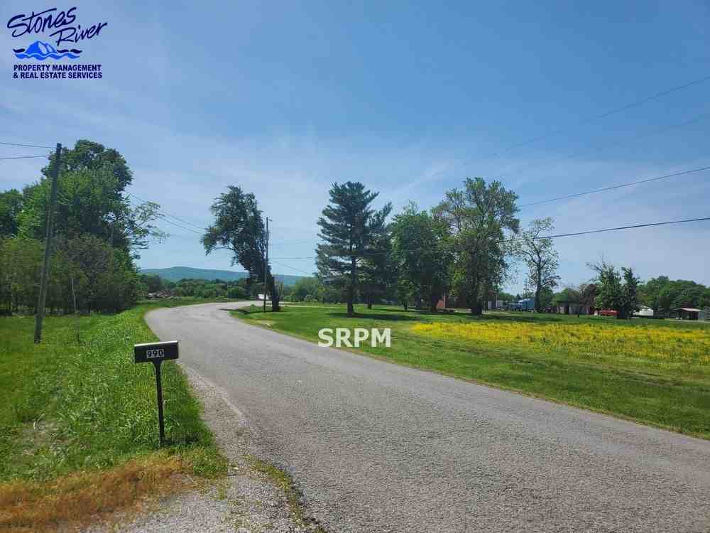 1014 Rutledge Ford Rd - Photo 2 of 15