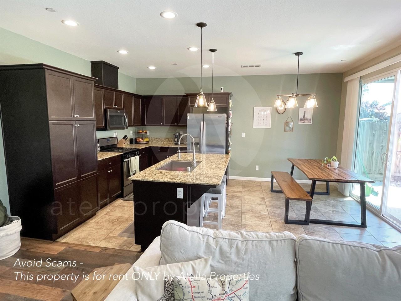 619 Portola St #1 - Photo 5 of 16