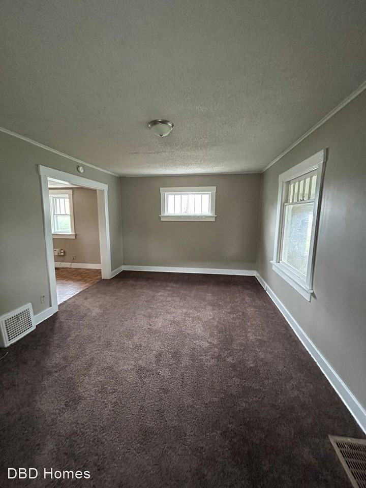 3118 Reed St - Photo 2 of 8