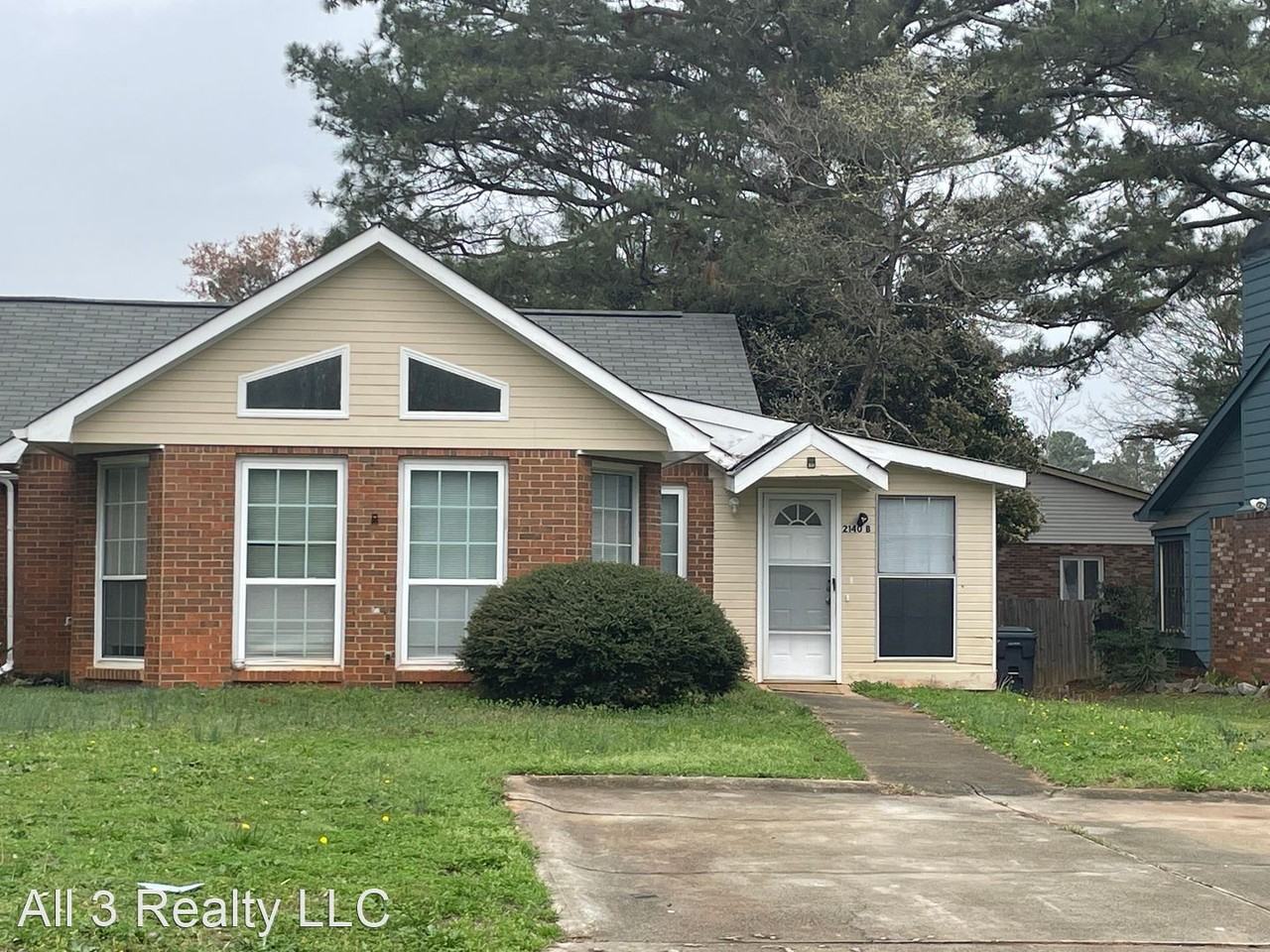 2140 Meadowview Ct Se - Photo 2 of 24