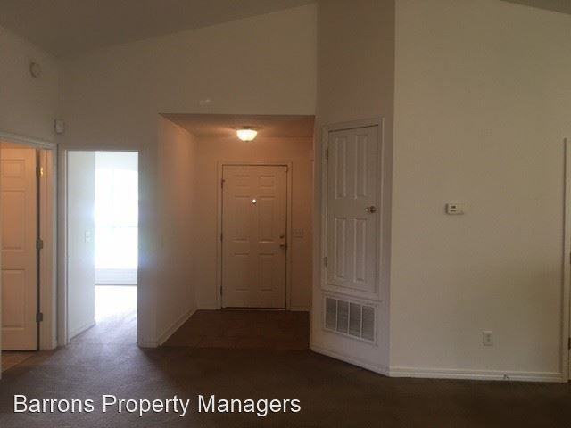 1545 Galvin Ave - Photo 2 of 21
