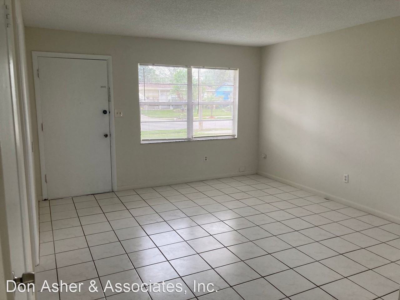 5383 Botany Ct - Photo 2 of 24