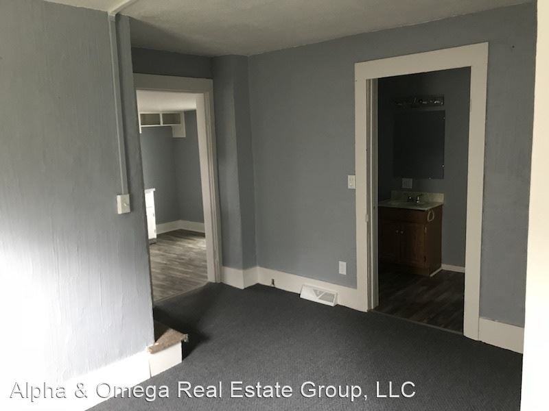 120 Grant St - Photo 3 of 11