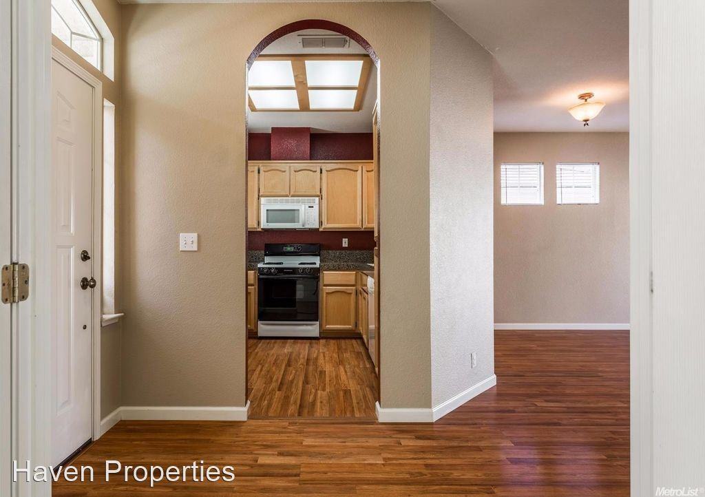 655 Blanefield Ct - Photo 2 of 14