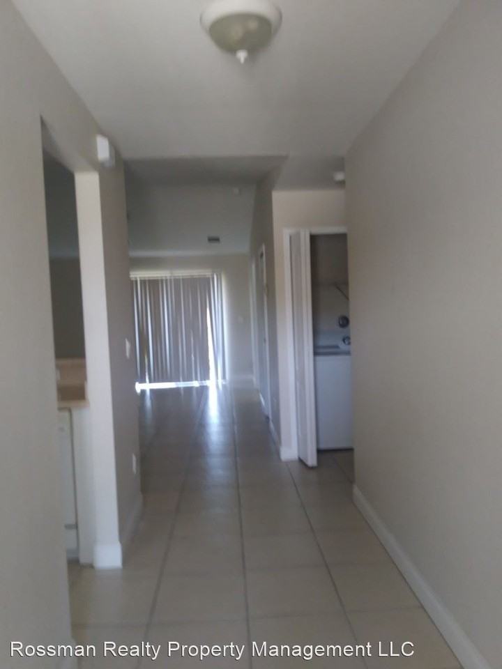 1910 Santa Barbara Blvd - Photo 2 of 9