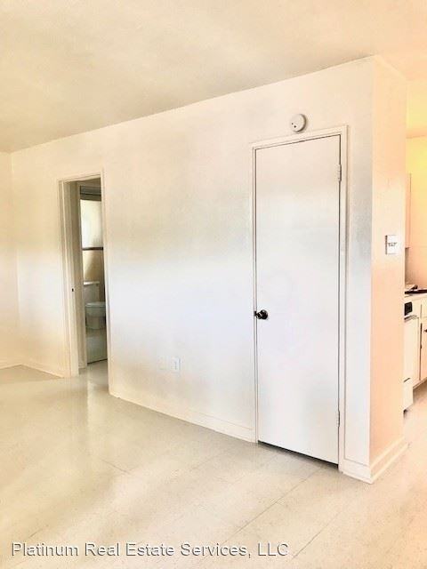 Stadium Edge II Apartments - Photo 3 of 6