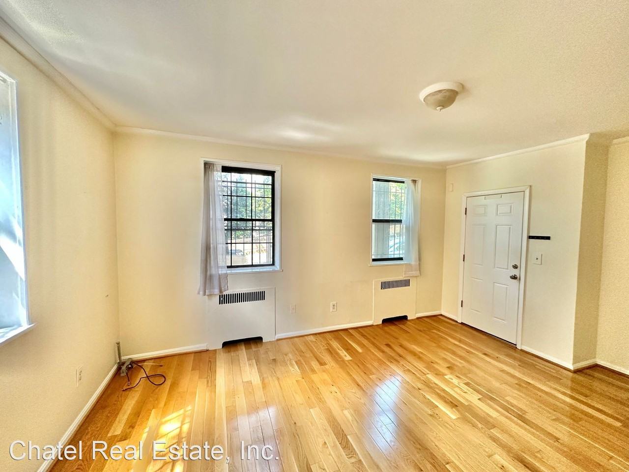 2301 15th Street, NW - Photo 3 of 36