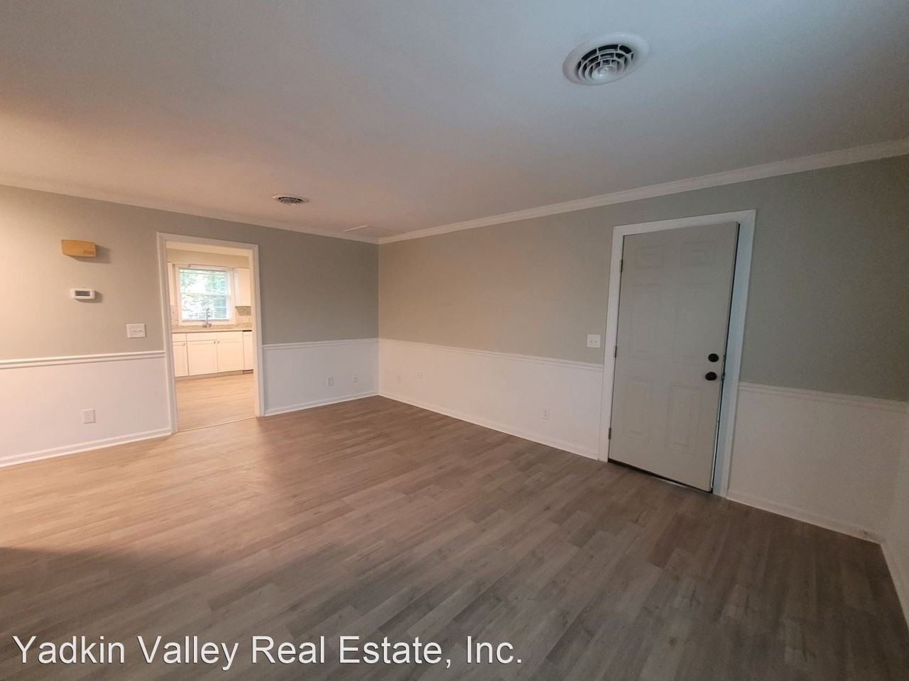 308 SPRING STREET - Photo 3 of 15