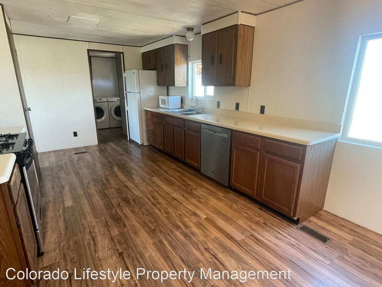 910 County Road 222 - Photo 3 of 28