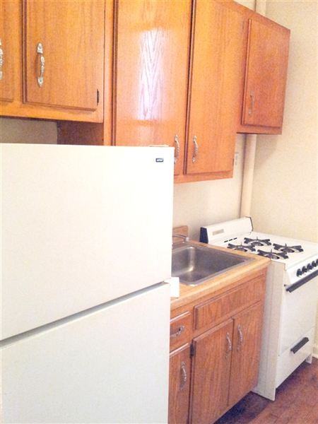 OLINVILLE & BARKER AVE - Photo 3 of 5