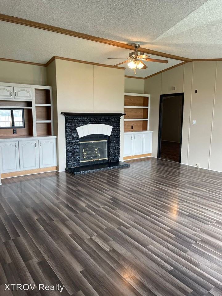 7251 Road 25 - Photo 2 of 16