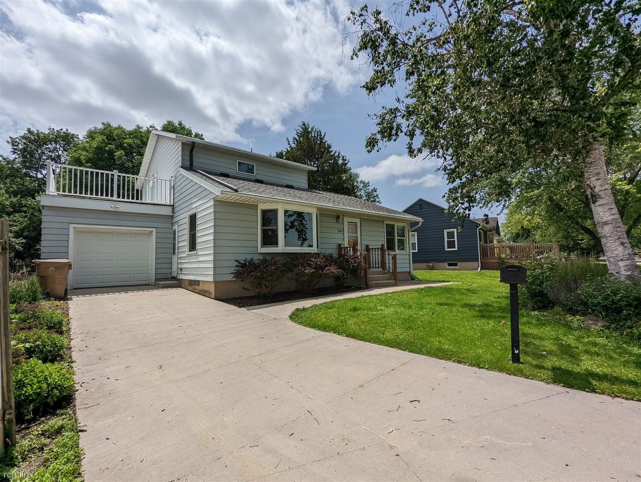 3841 Ridgeway Ave - Photo 2 of 23