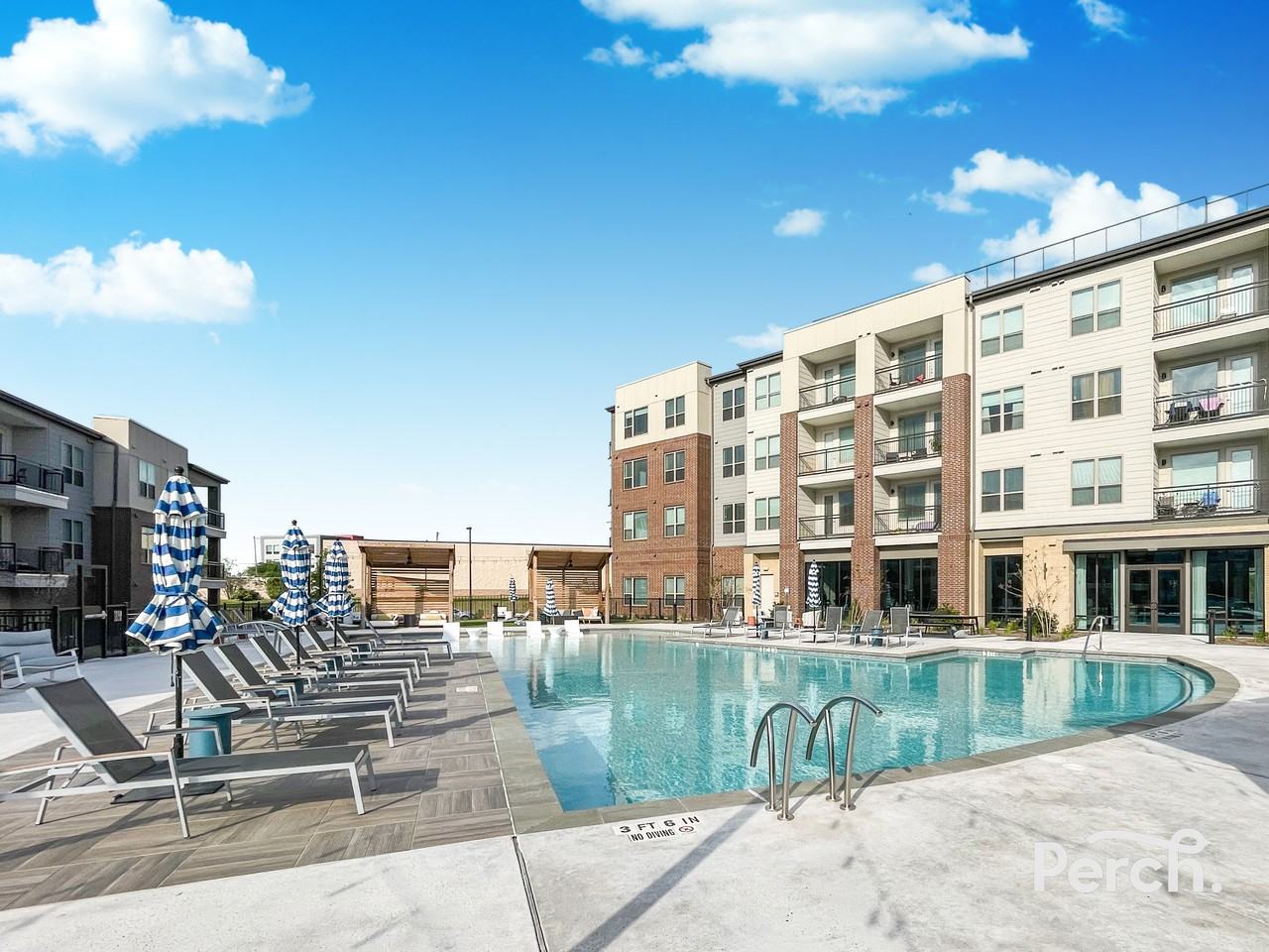 2670 S  A W GRIMES BLVD - Photo 2 of 38