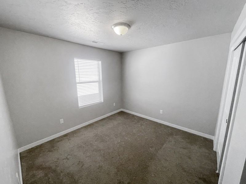 149 W Wausau St - Photo 7 of 11