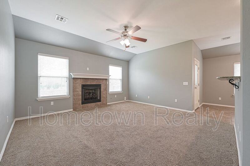 11521 Sw 24th St - Photo 3 of 32