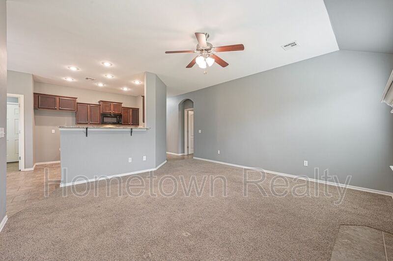 11521 Sw 24th St - Photo 4 of 32