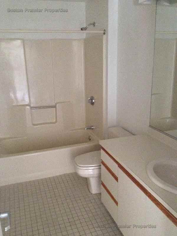 Washington St #34 - Photo 5 of 22