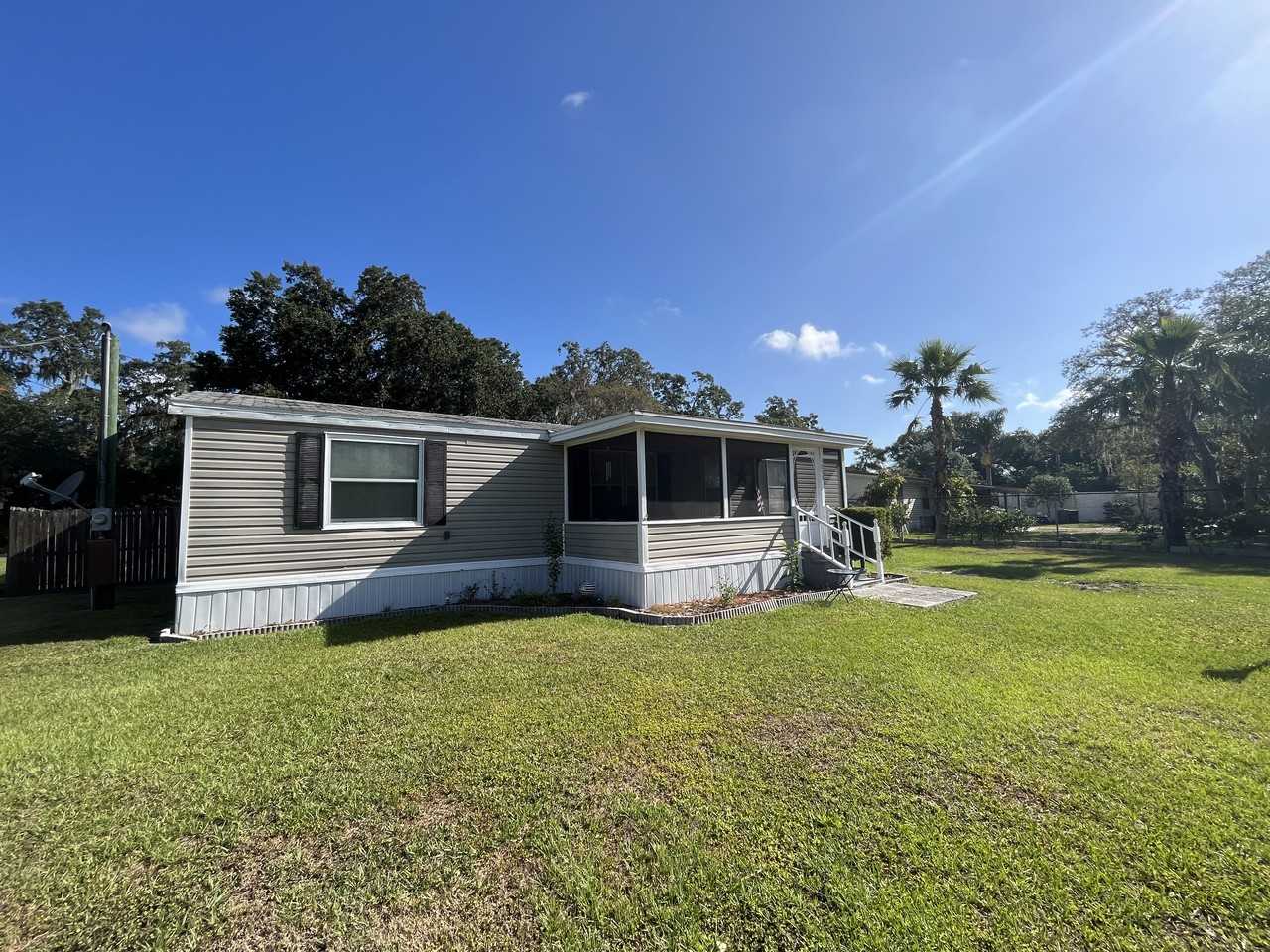 3255 Royal Oak Dr S - Photo 2 of 2