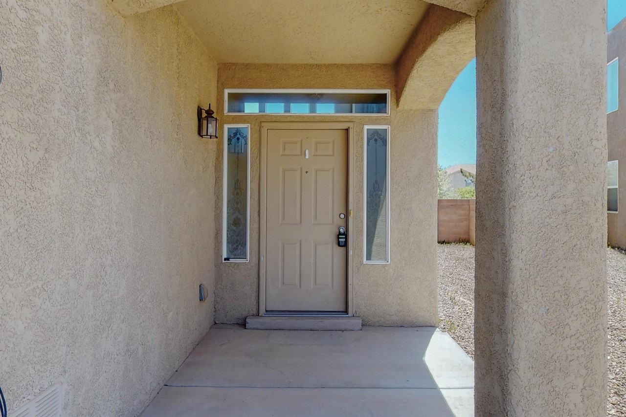 6512 Los Pueblos Pl Nw #1 - Photo 3 of 35