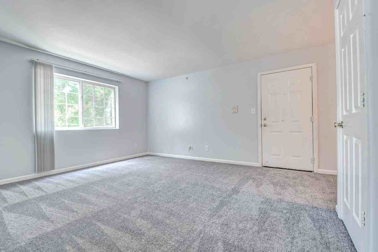 Orchard Park - Photo 7 of 15