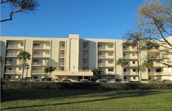 200 Intracoastal Place 406 - Photo 3 of 6