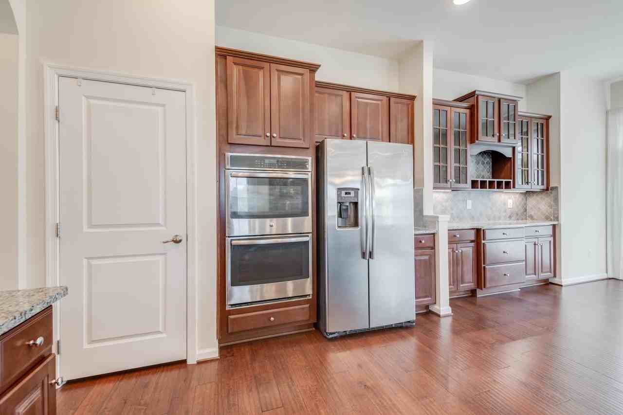 7567 Arundel Woods Dr #7567 - Photo 2 of 24