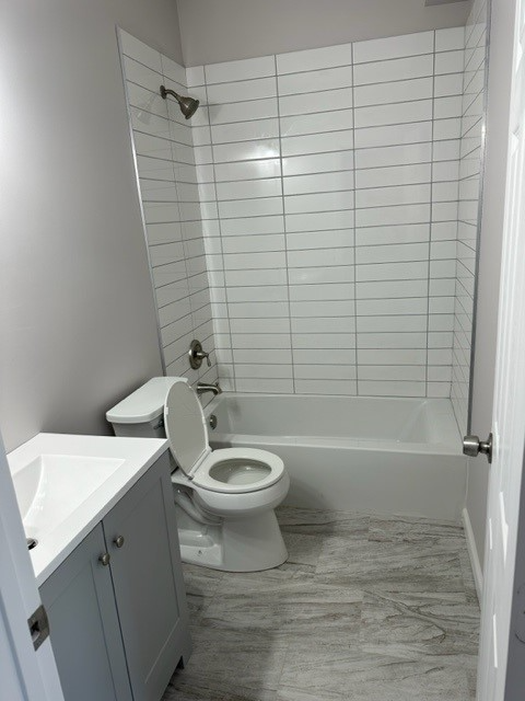 42 Devereaux Terrace Ct - Photo 2 of 10