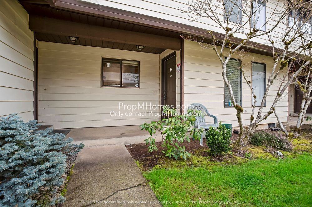 3248 Se 2nd St - Photo 2 of 24