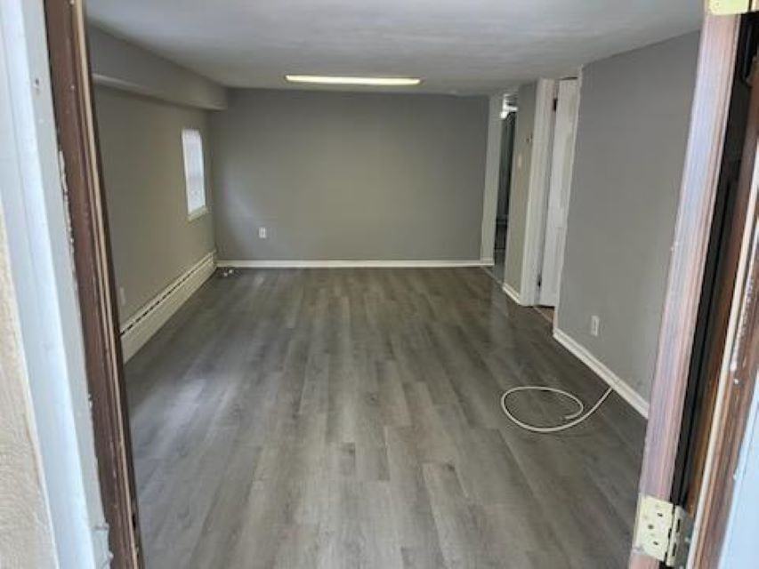 105 N Richards Ave #1stFL - Photo 3 of 12