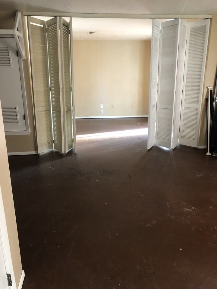 2215 E Geddes Ave #M - Photo 2 of 6
