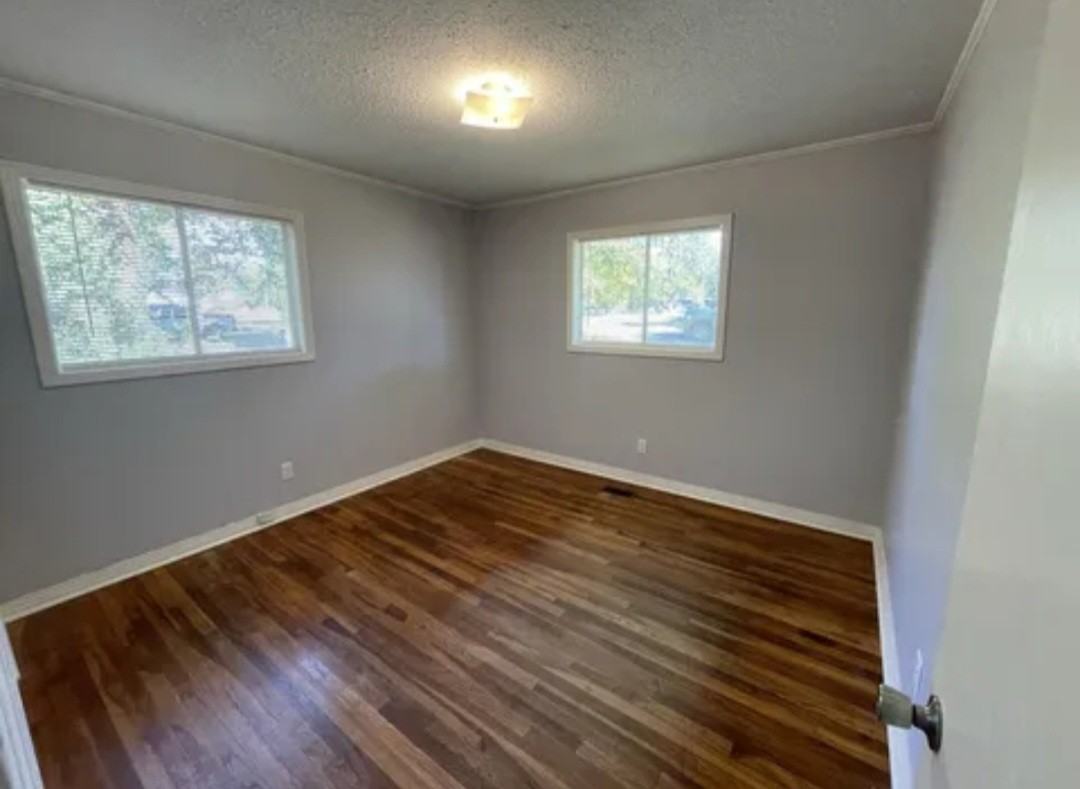 205 Lawrence Dr #NA - Photo 3 of 11