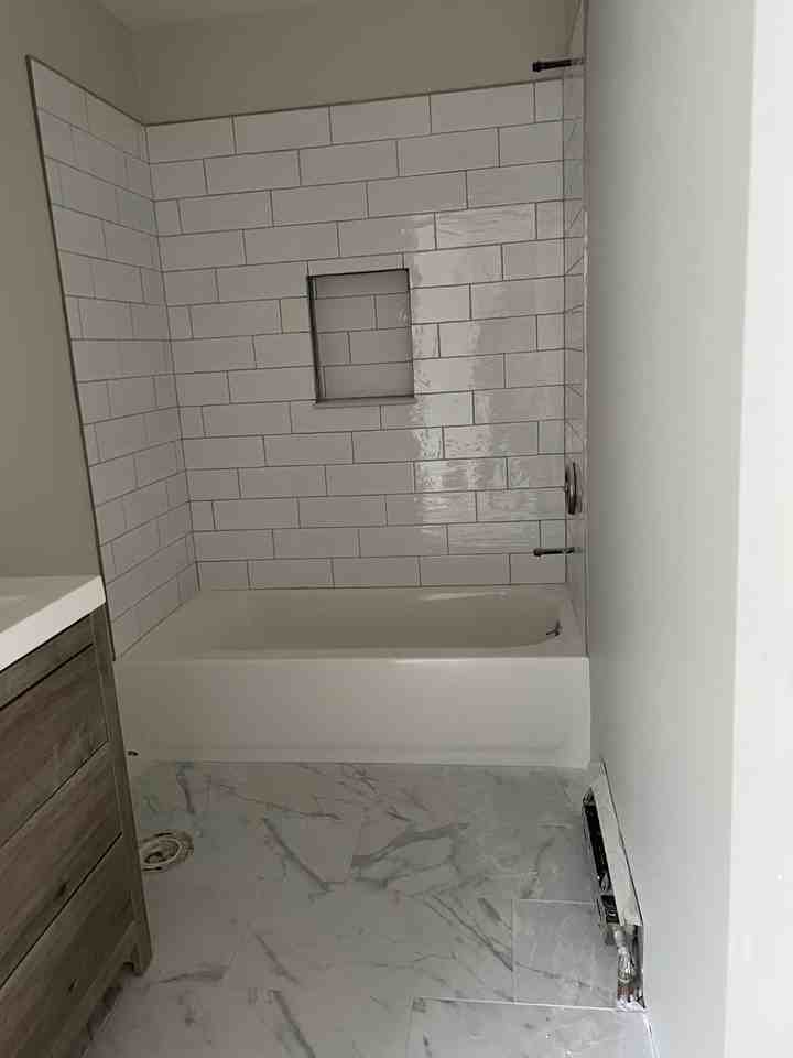 80 Carriage Dr #NA - Photo 2 of 4