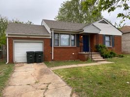 featured image of 4013 Se 26th St #1