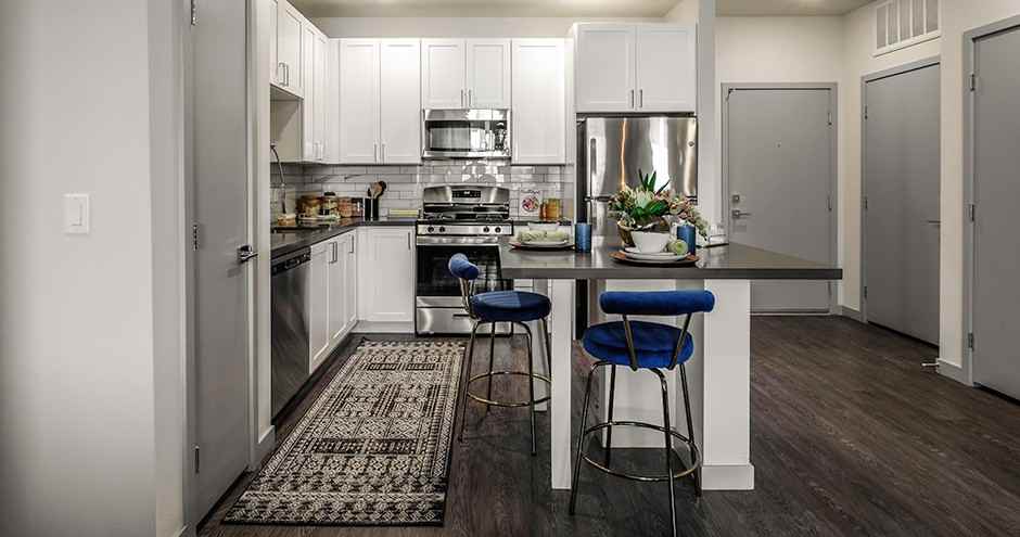 Buffalo at Desert Shores Apartments 2660 N Buffalo Dr, Las Vegas, NV