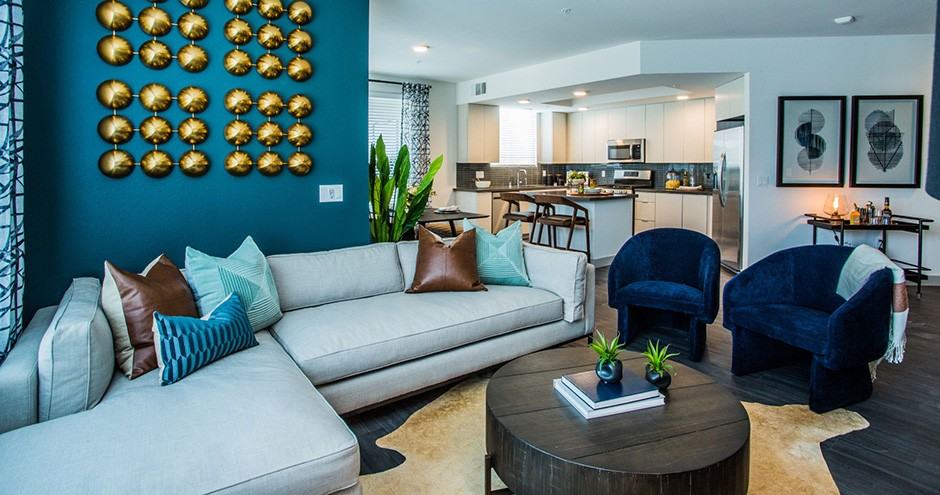 High Line at Hughes Center Apartments 3776 Howard Hughes Pkwy