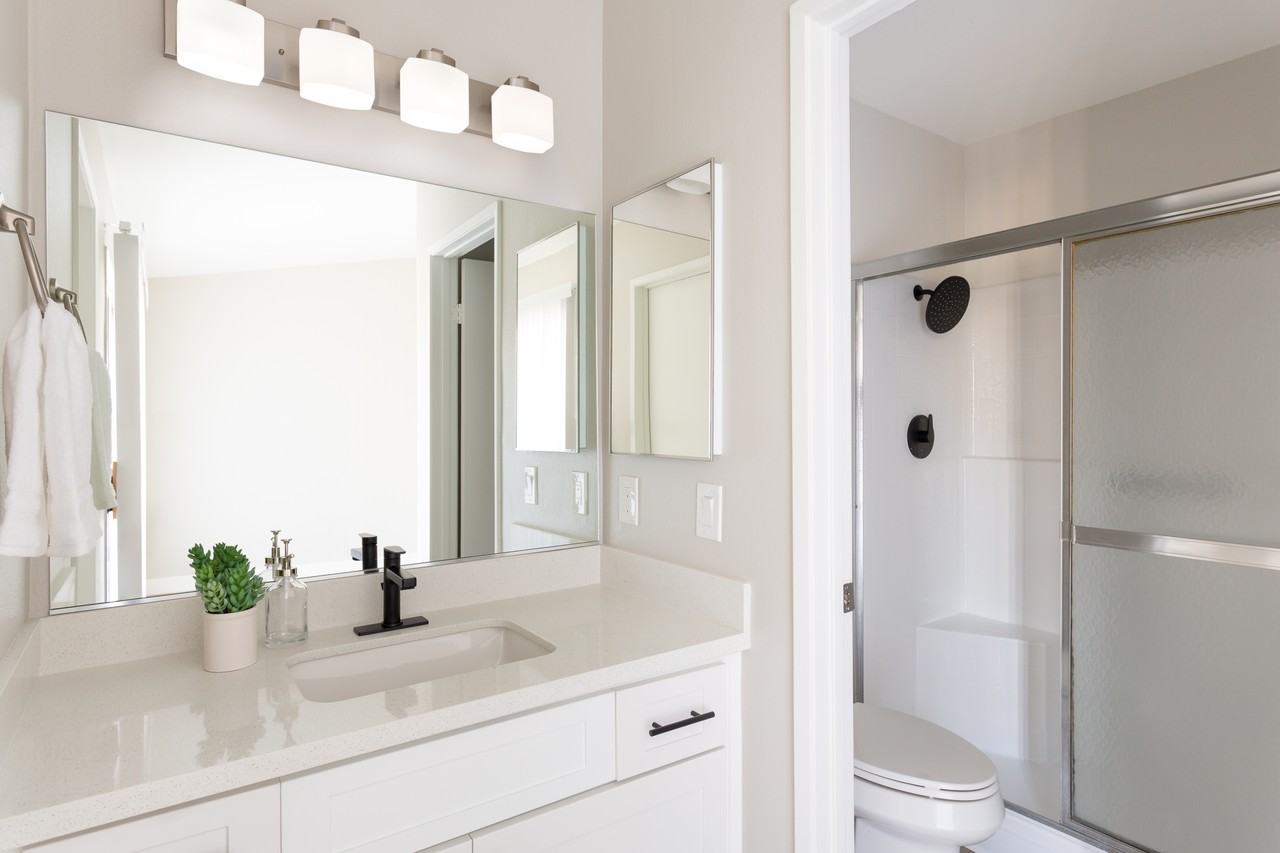 Promenade Terrace - Photo 7 of 34