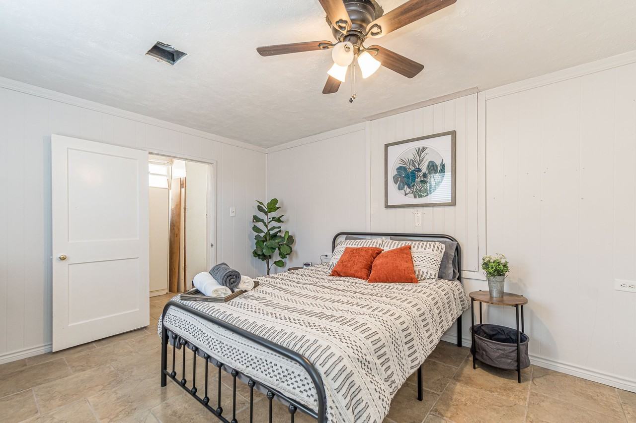 409 Aero Ave #1 - Photo 7 of 24