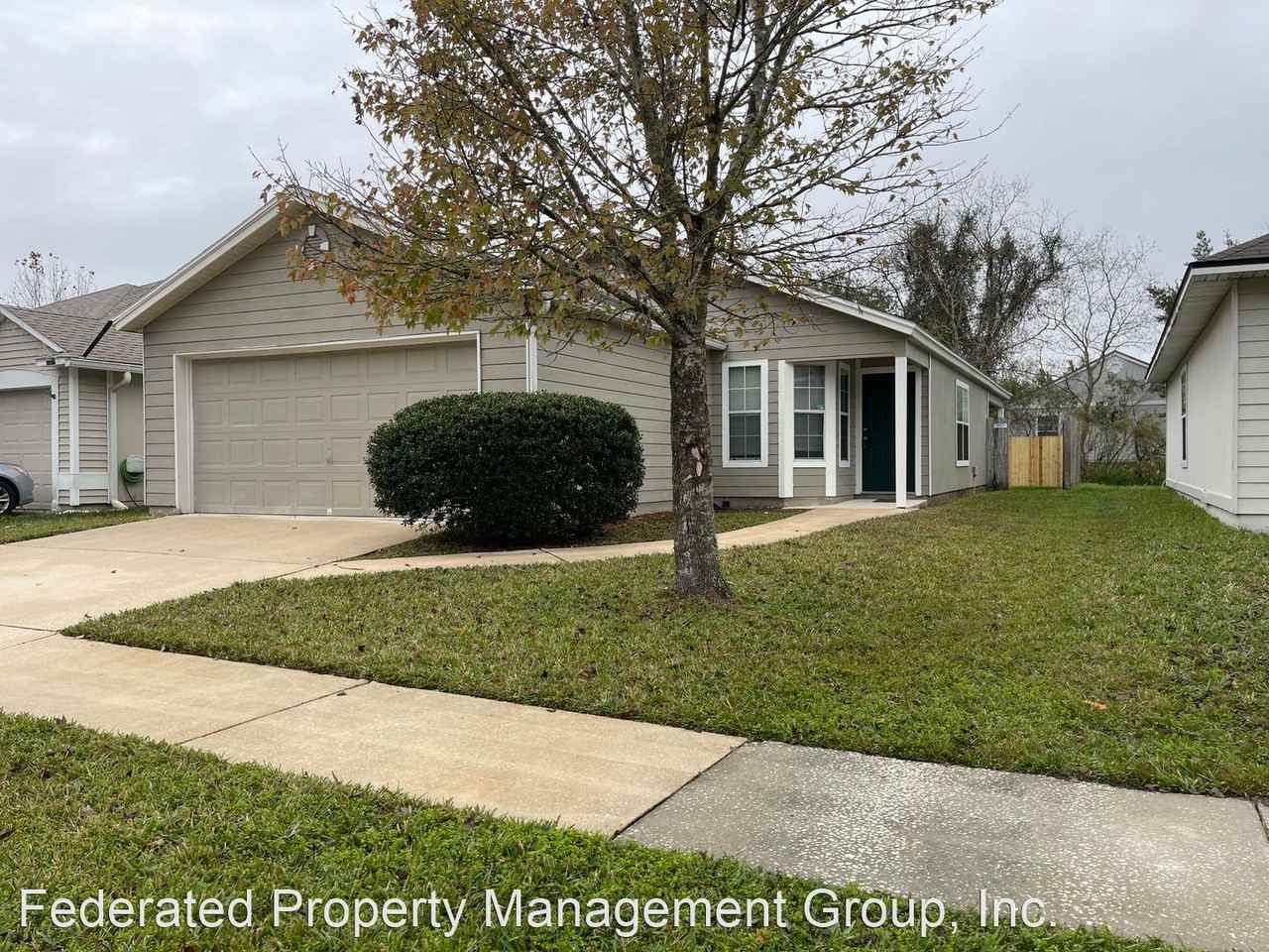 3054 Wavering Ln - Photo 2 of 15