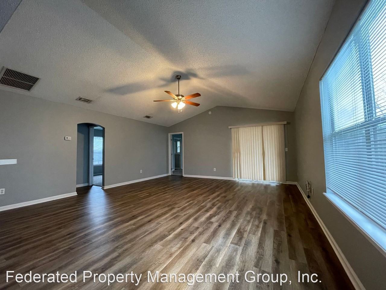 3054 Wavering Ln - Photo 3 of 15