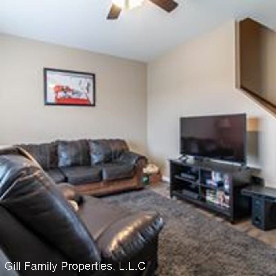 Nace Lane - Photo 2 of 3