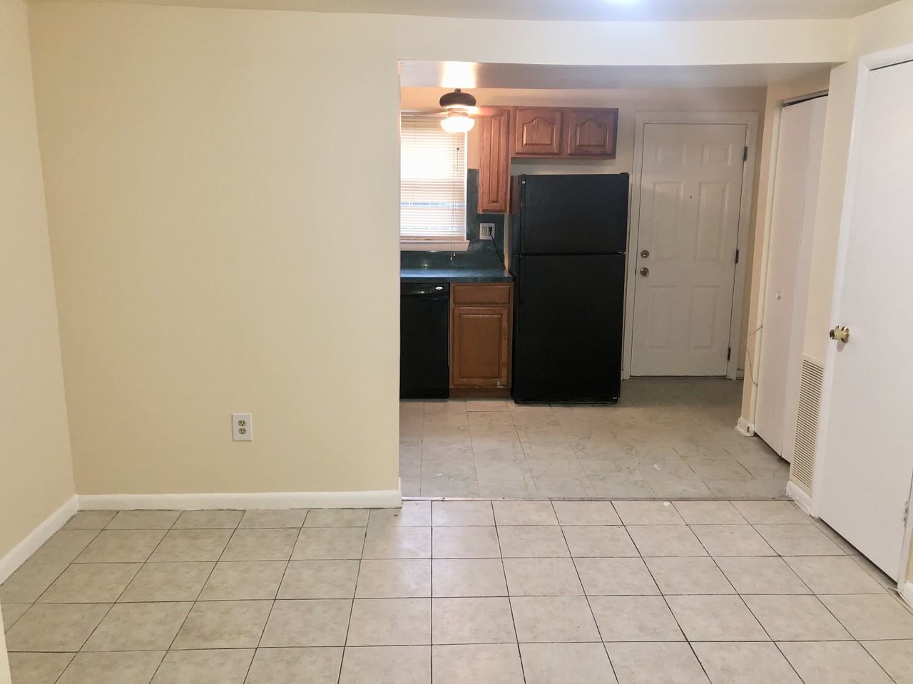 813 Aisquith Street - Photo 3 of 11