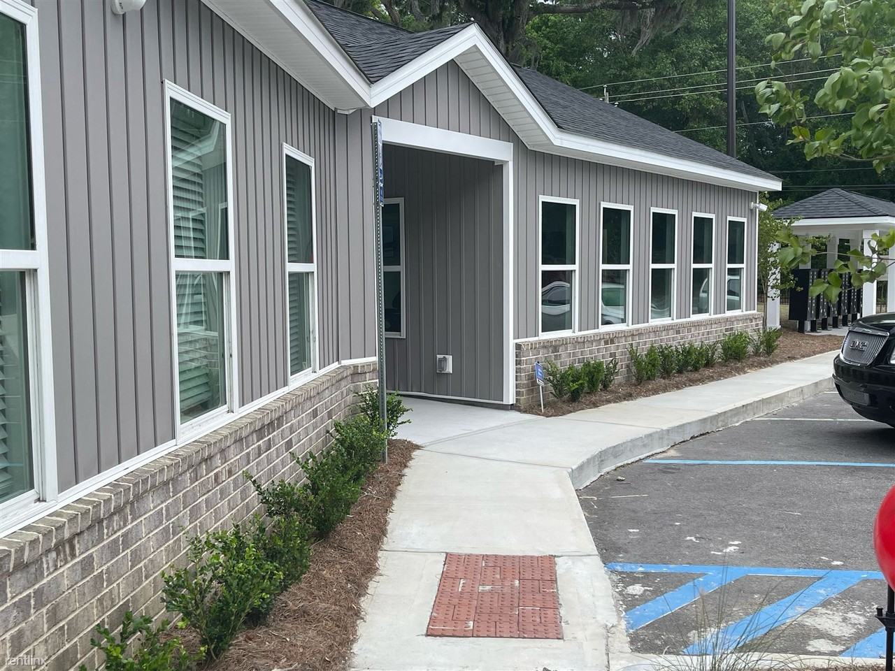 11907 Apache Ave Apartments in Wilshire Estates Savannah Mall