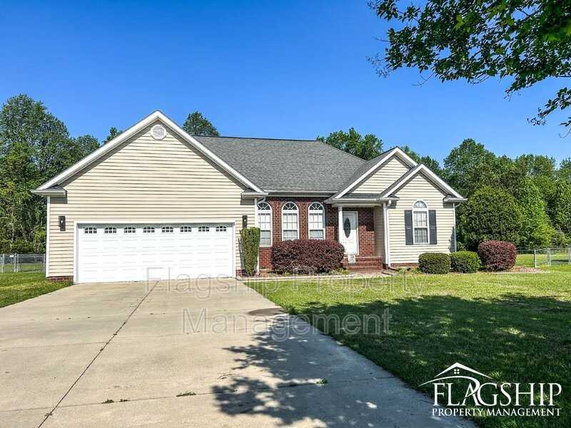 309 Wesley Dr - Photo 2 of 49