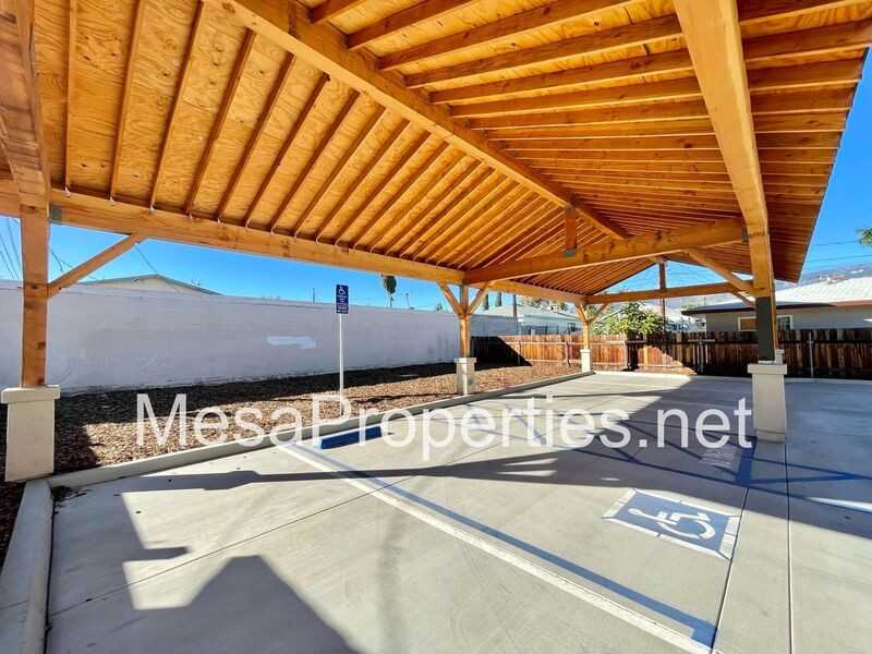 2308 Leroy St - Photo 3 of 23