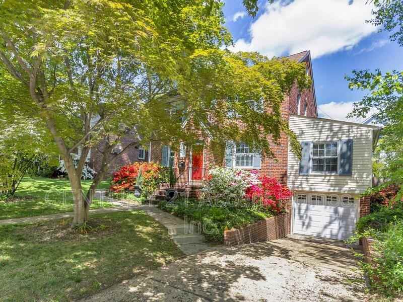 4723 16th St N - Photo 2 of 25