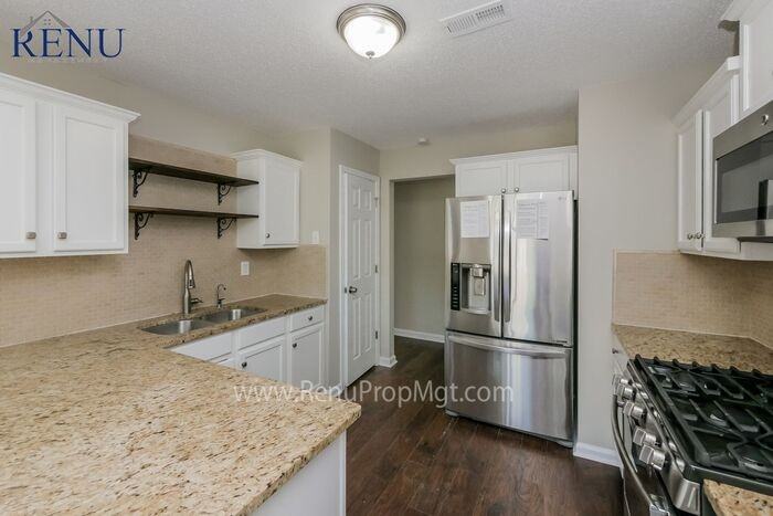 52 Mosswood Ct - Photo 2 of 17