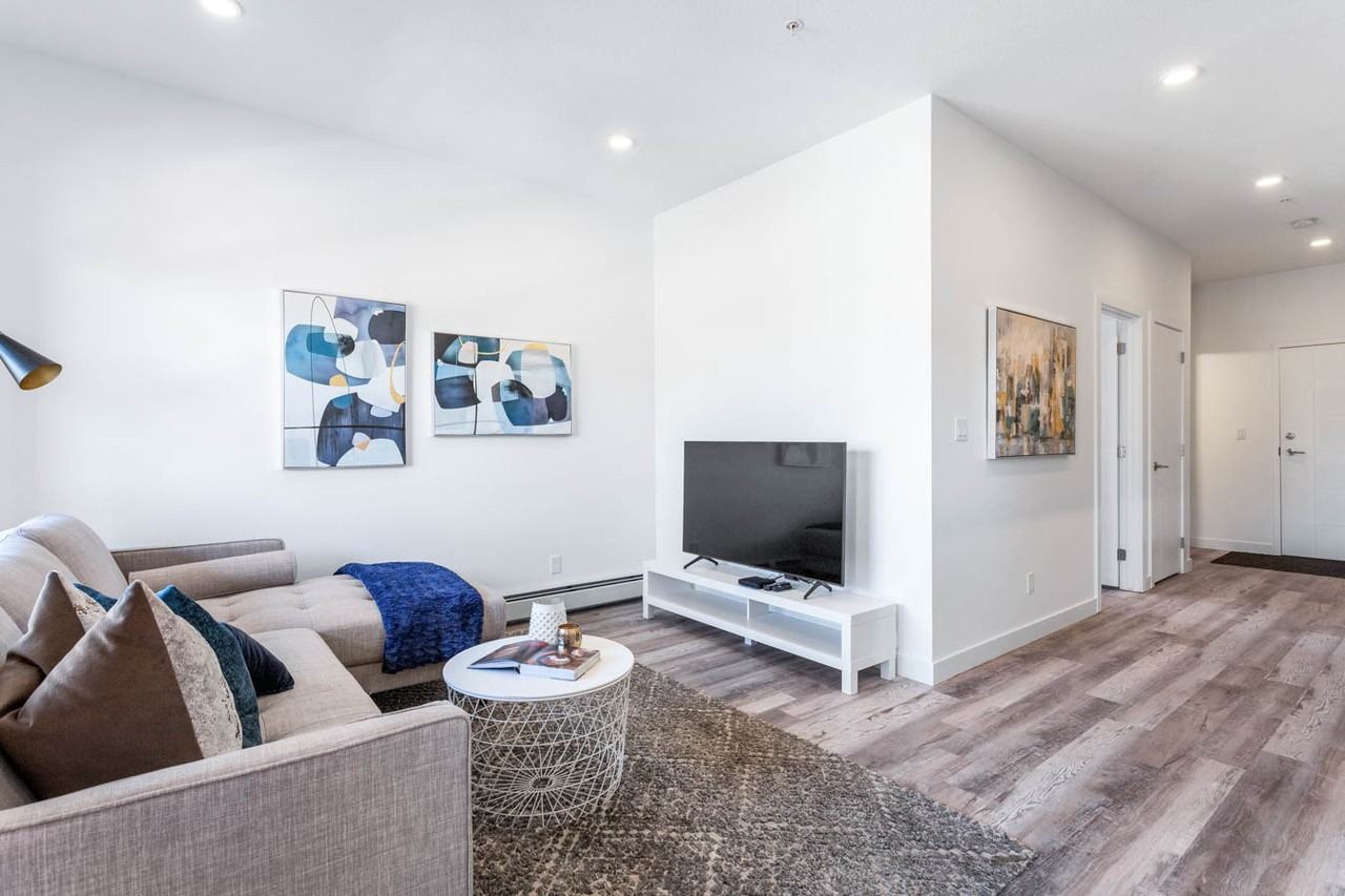 304, 10720 78 Avenue Northwest #304 - Photo 5 of 29