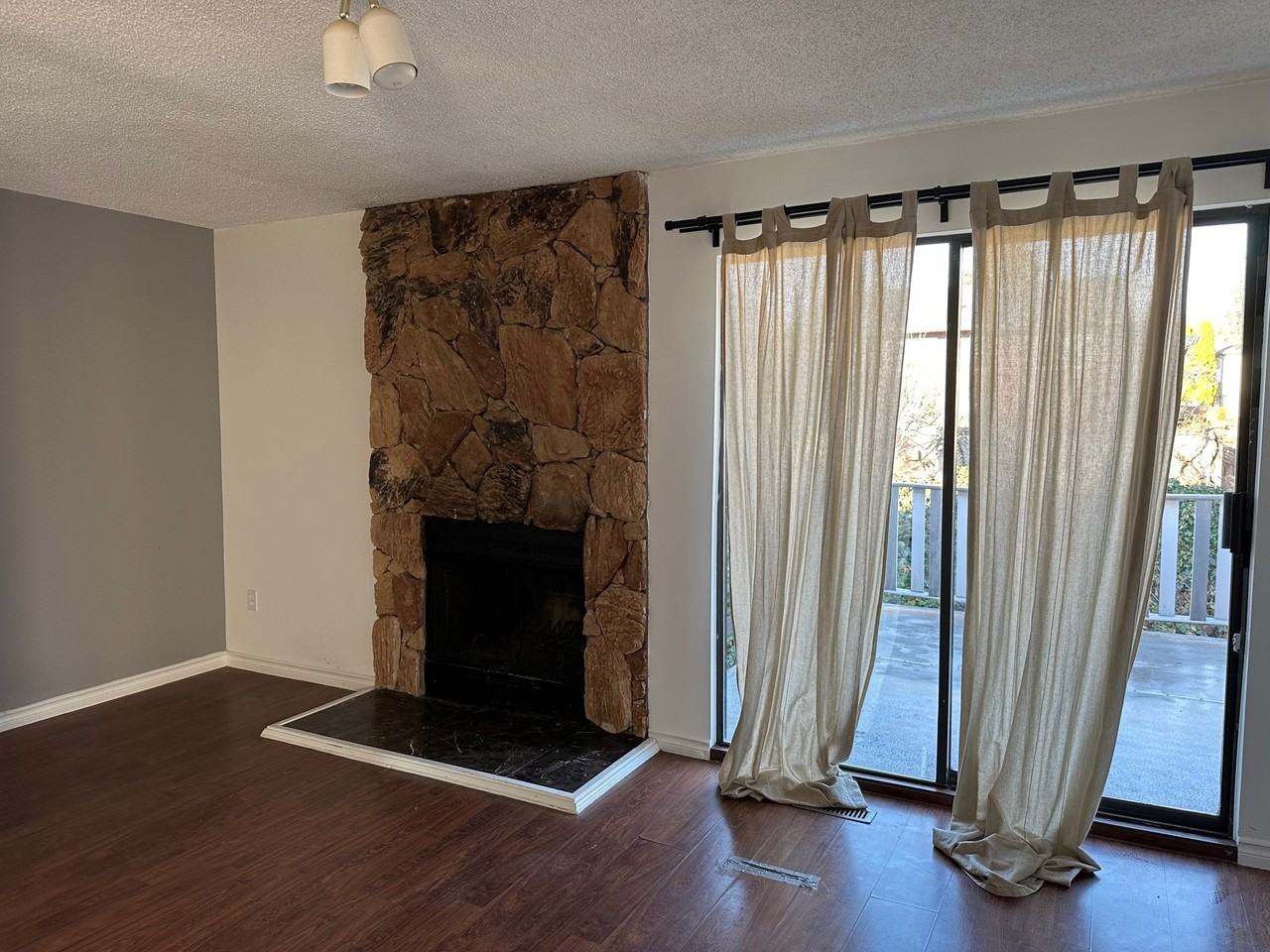 3241 Georgeson Avenue - Photo 3 of 13