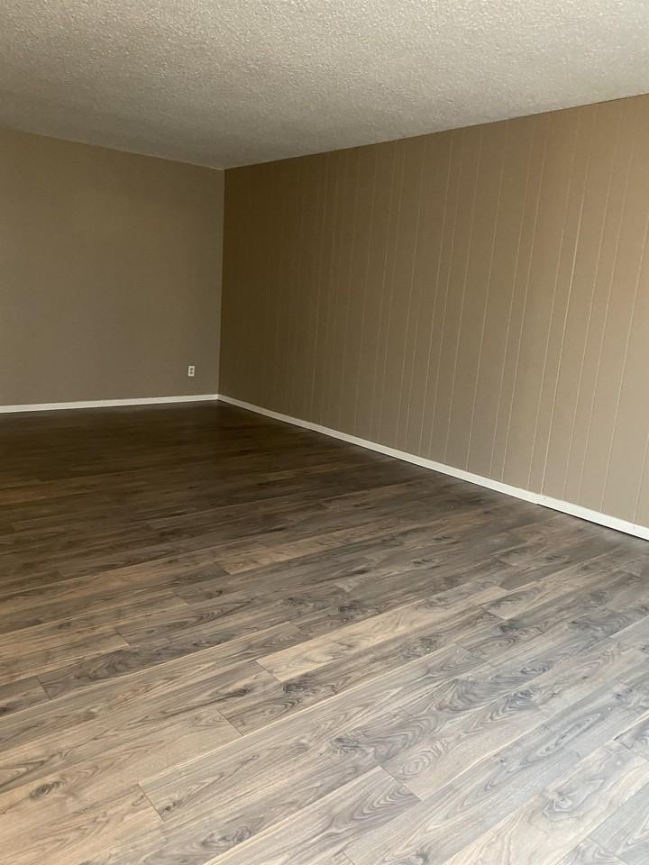 2246 Quince St #A - Photo 5 of 10