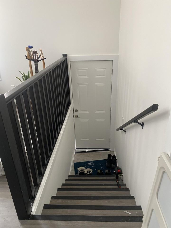 2041 Tamarack St #1 - Photo 4 of 6